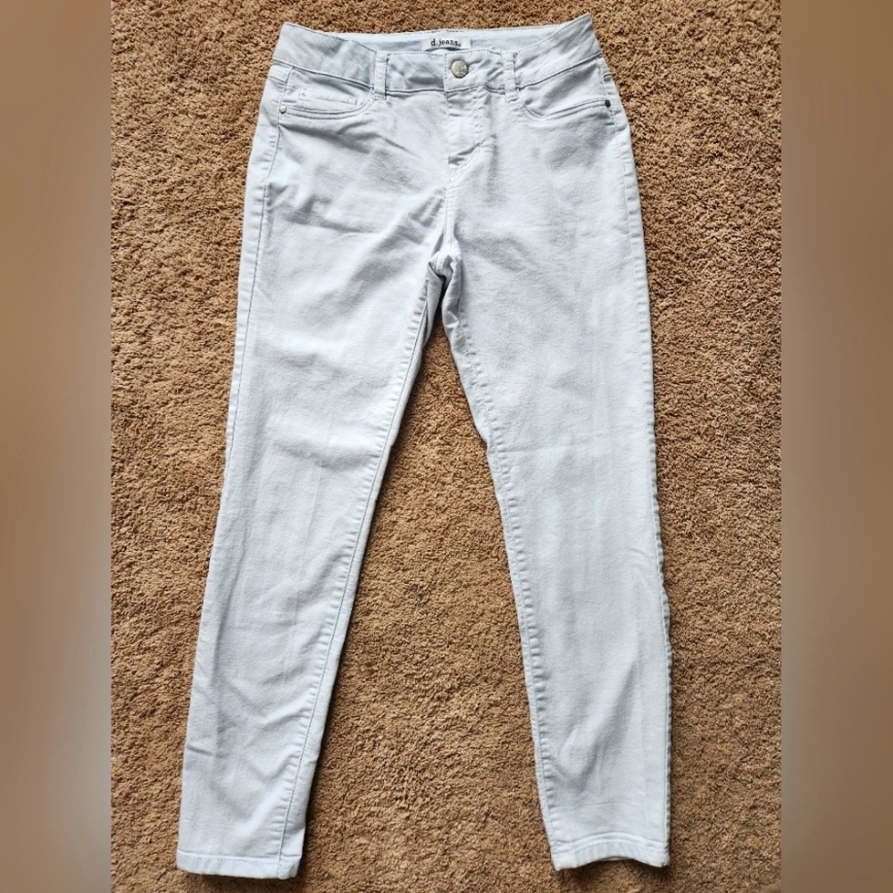Women's D. Jeans light wash skinny size 6